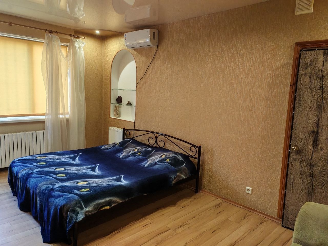 СВОБОДНО СЕГОДНЯ
✨️ПОСУТОЧНО +79591190560 ✨️
В Луганске, 2к квартира, Квартал Мирный дом 18
В квартире есть вся необходимая мебель и техника:
✅чайни...